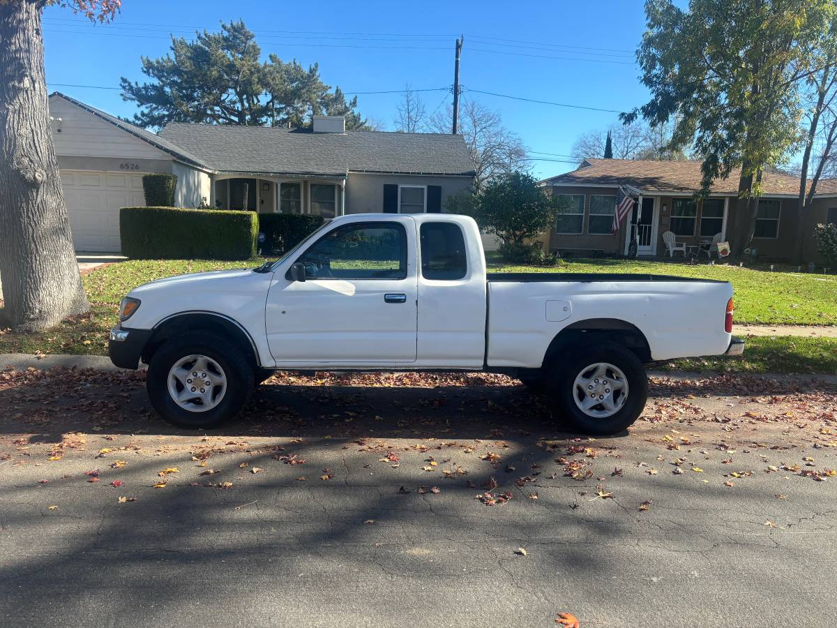 1999 Toyota Tacoma PreRunner V6