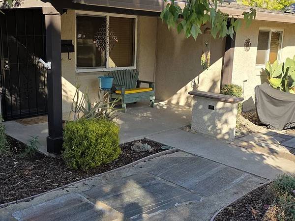 $1,055 / 2br - 1320ft2 - SACRAMENTO, CA - Casa Unifamiliar "Sacramento" CA 95819 (5031 Brand Way)64043669146371123