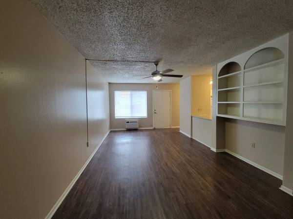$783 / 454ft2 - We are a pet friend community! (Baton Rouge)63902940934659120