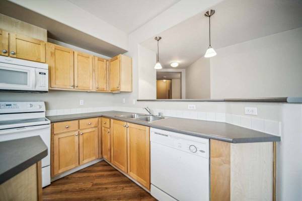 $1,515 / 1br - 763ft2 - ONE BED ONE BATH WITH ONE MONTH FREE AND ATTACHED GARAGE!! APPLY TODAY (250 Gage Blvd, Richland, WA)63862923571843124