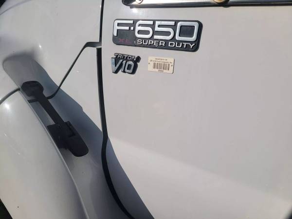 2013 Ford Commercial F-650 Super Duty - Financing Available! - $26950.00 (Vista)63440319586307123