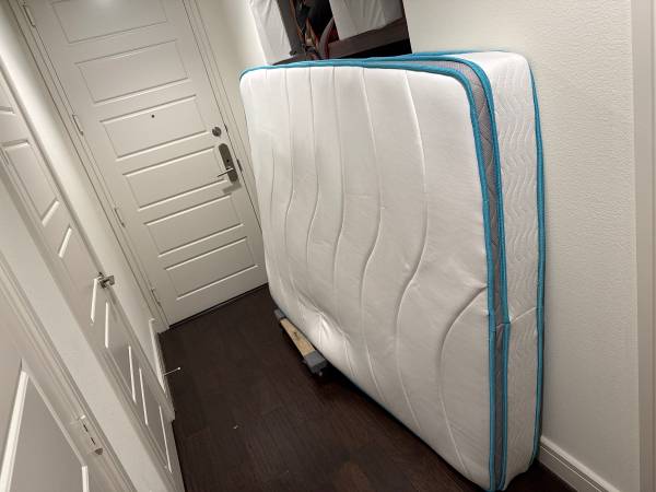 Queen LinenSpa Mattress 1