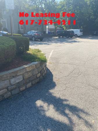 $200 Great Location Parking Space Available October 1 Or Later Neat T (Brighton)63856229602177121