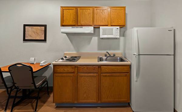 $949 / 1br - Must-Have Amenities at Prices You'll Love! (12215 W Gateway Blvd, El Paso, TX)63971418225538123