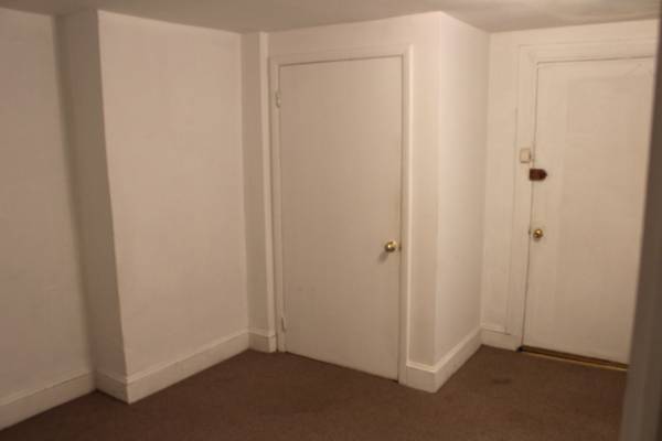 $1,350 / 1br - 750ft2 - $1,350 / 1br - 750ft2 - Charming and Sunny Rittenhouse Apt!! 1BR/1Bath (Philadelphia  Rittenhouse PA)64046037827843124