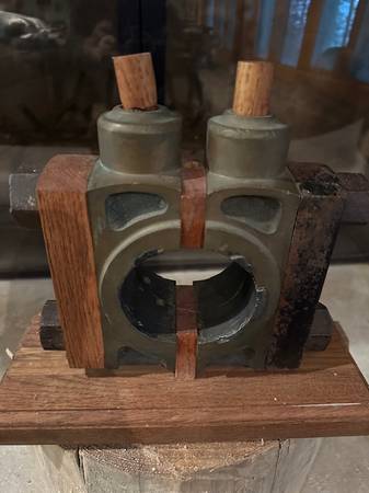 Old Steam Engine Drive Brass Knuckle 1