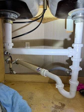 Plumbers Available Now💧Plumbing Repairs Water Heaters Leaks💧FREE ESTIMATES 1