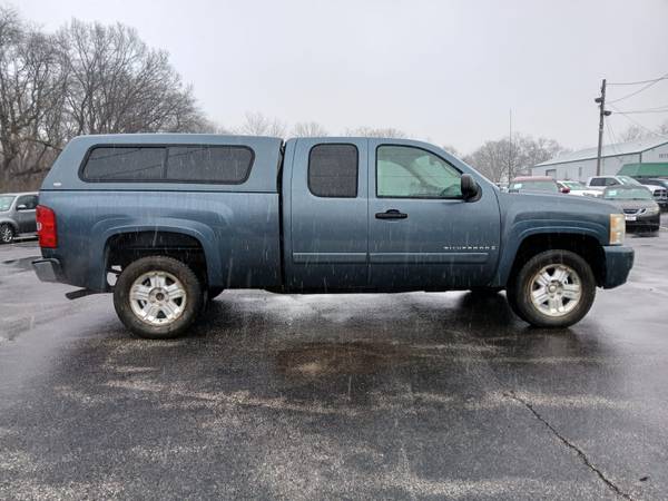 2007 CHEVROLET SILVERADO 1500 - $6,999 (BEACH PARK, ILLINOIS)63618983671555123