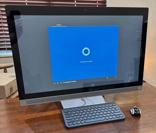 HP Pavilion Desktop Computer 27 in Screen - $200 (Queen Creek)63471180630147120