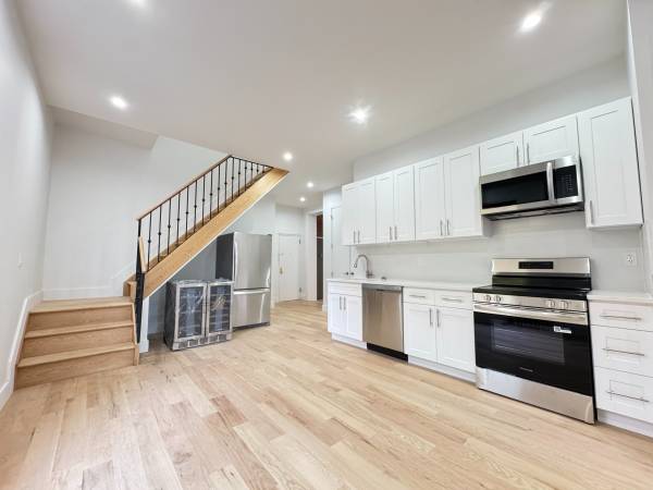 $9,915 / 7br - NO FEE! HUGE 7 Bed / 3 Bath W/Laundry, Located in Prime Clinton Hill! (Clinton Hill/ Bed- Stuy)63854480105345120