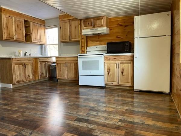 47 Bowdoin  Nice One Bedroom $975 Call please 1