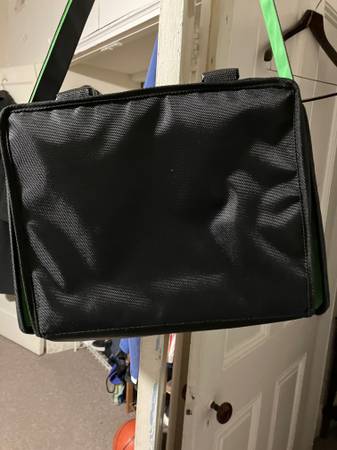 X BOX HYPERKIN THE ROCK TRAVEL CARRYING BAG CASE FOR XBOX SERIES  X/S - $5 (Mt Vernon)63441757017859124