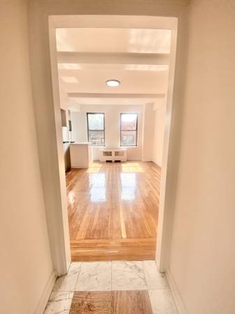$3,400 / 1br - East 35th - East 50th - OFF MARKET OPPORTUNITIES (Midtown East)63854481517697121
