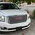 2015 GMC Yukon Denali XL 4x4 low miles 1 thumbnail