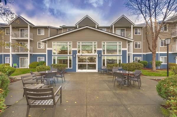 $1,318 / 2br - Internet de alta velocidad, instalaciones de arte y manualidades, 2 habitaciones 1 baño (1717 Sheridan Road, Bremerton, WA)63688567239681120