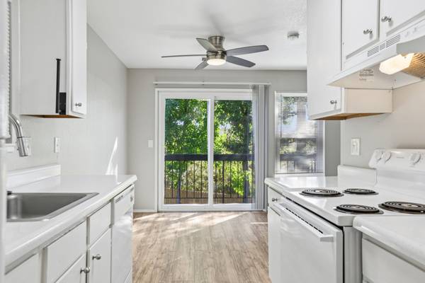 💥 No Rent Until 2026! Don't Miss This Special! – Act Fast! ⏳ 1