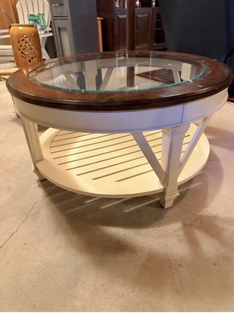 Boston Interiors coffee table 1