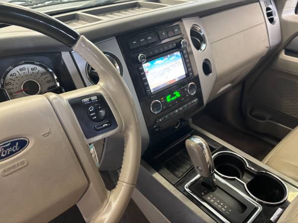 2011 Ford Expedition EL  Limited  , REAR WHEEL DRIVE W/ 4X4 SUV - $9,500 (Pinellas Park)63443116264323122