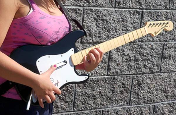 Rock Band Fender Stratocaster Guitar (Xbox 360) - $79 (Billerica)63443147784065121