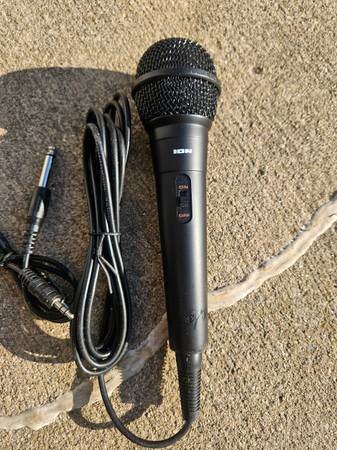 Ion Mic 1