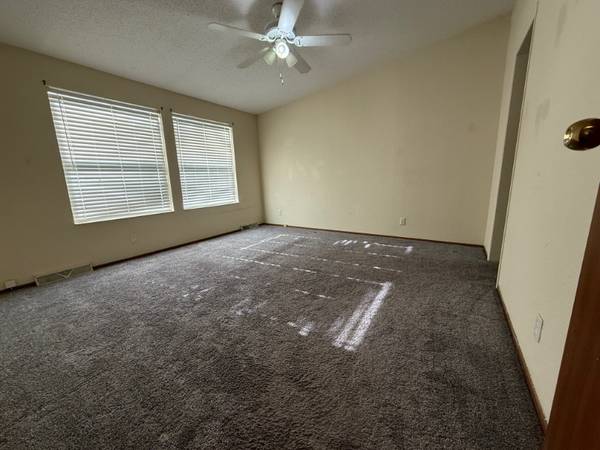$1522.00 / 3br - 1344ft2 - Charming Corner-Lot Home on a Quiet Street63926728331906122
