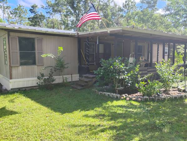 $550 / 3br - Room and private room (Interlachen)63823031943169120