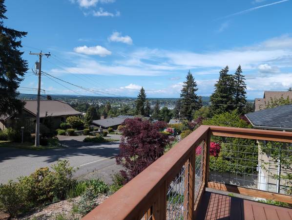 $820 🌈 Community House of 4 Seeking 1 More! (Move-in 9/1, $820/mo) 🌈 (Puget, Bellingham)63509634323203121