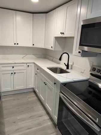 $700 / 4br - Habitaciones en alquiler $700 (baño compartido) y $900/1000 (baño privado) (Baltimore)63694447036291123