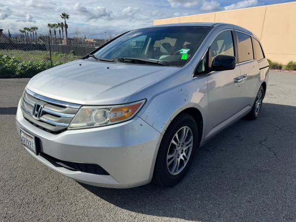 2011 Honda Odyssey - Financing Available! 1