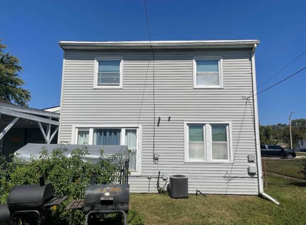 $245,000 / 4br - 1916ft2 - Single Family Home in Evergreen Park (Evergreen Park)63960014407938120