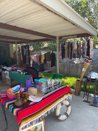 Venta de patio (San Antonio)63372742112643121