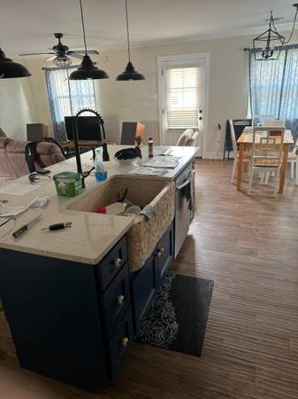$650 / 4br - Roomate Share House $650.00 a month/ All bills paid (San Antonio)63984660172035124