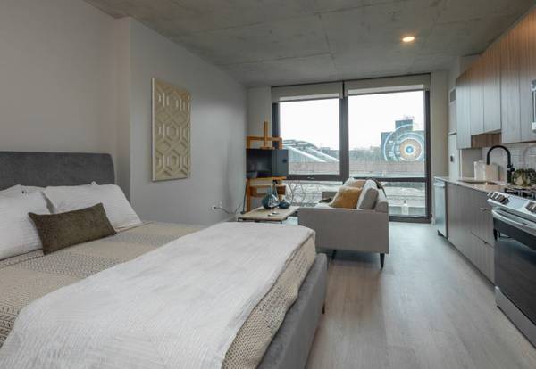 $1,775 Want to live in an incredible newer building? (Uptown)63781631361281123
