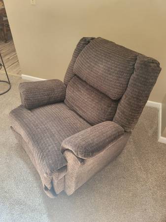 Recliner 1
