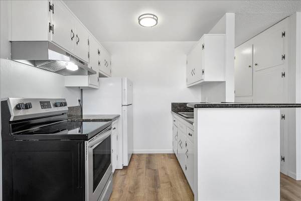 $2,500 / 2br - 2167 Otis Dr #112 - 2 bedroom | 2 bath (alameda)63880013958915123