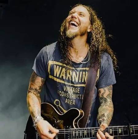 @@ 4 seats for the Brandon Lake Tour!!! 1