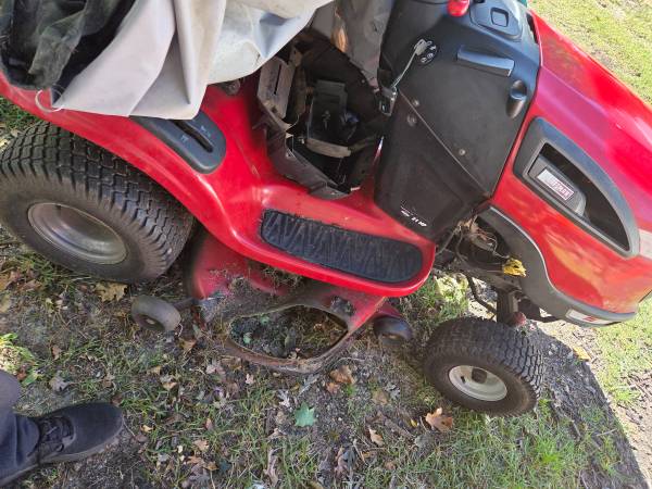 Yts3000 mower 1