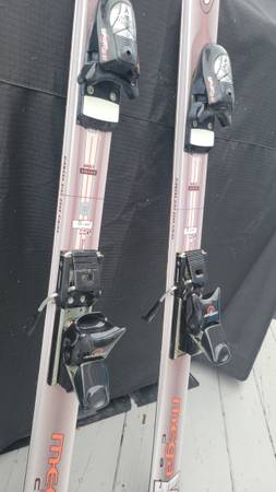 ATOMIC スキー Mega carv X スキー板 ATOMIC スキー Mega carv X スキー板 ATOMIC スキー Mega carv X