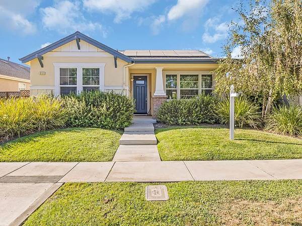 $4,000 / 4br - 1648ft2 - Spacious home with large backyard (King City) 1