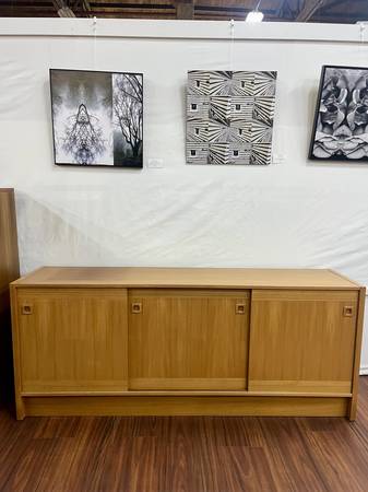 Vintage Clausen Mobelfabrik Danish Teak Veneer Credenza 1