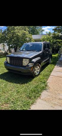 2011 Jeep Liberty 40k miles!!!! - $8,200 (Swannanoa)63471226692225121