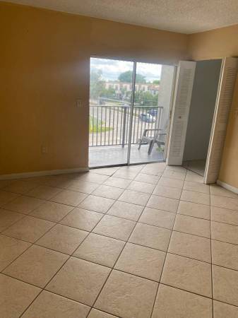 $1,700 / 2br - 500ft2 - Estudio $1300 Lantana FL (Lantana)64049281601025123