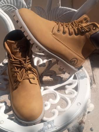 🚀NEW ! NEVADOS boots size  #9 USA NO steel toe 1