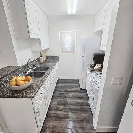 $1,540 / 1br - 450ft2 - Hogar elegante en la ciudad63876481740931120