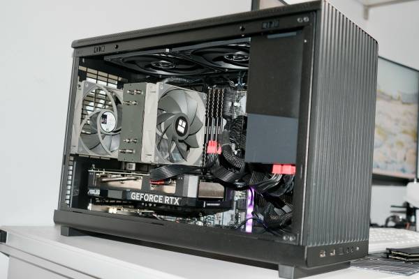 Next-Level Gaming PC – Insane Power, Great Deal! - $899 (New York)63471136061057124