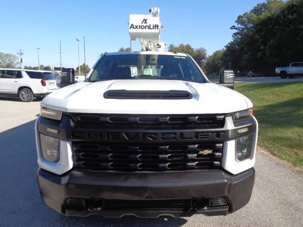 2022 Chevrolet Silverado 3500 Crew - Photo 10