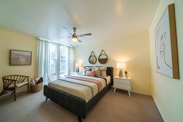 $2,495 / 1br - 869ft2 - Condominio en Adams Point, 869 ft (oakland lago merritt / grand)63657964790785124
