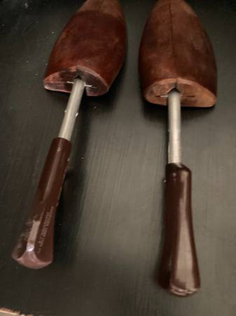 Wooden Shoe Lasts Shoe Tree 1