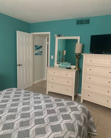 $2,500 / 1br - Oceanfront Condo - Beach Side - Must See !! (Daytona Beach / Ormond Beach)63791575739009123