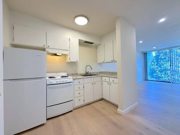 $910 / 1br - Contemporary Retreat 1BR Apartment Clara Ave (alameda)63888989552257120